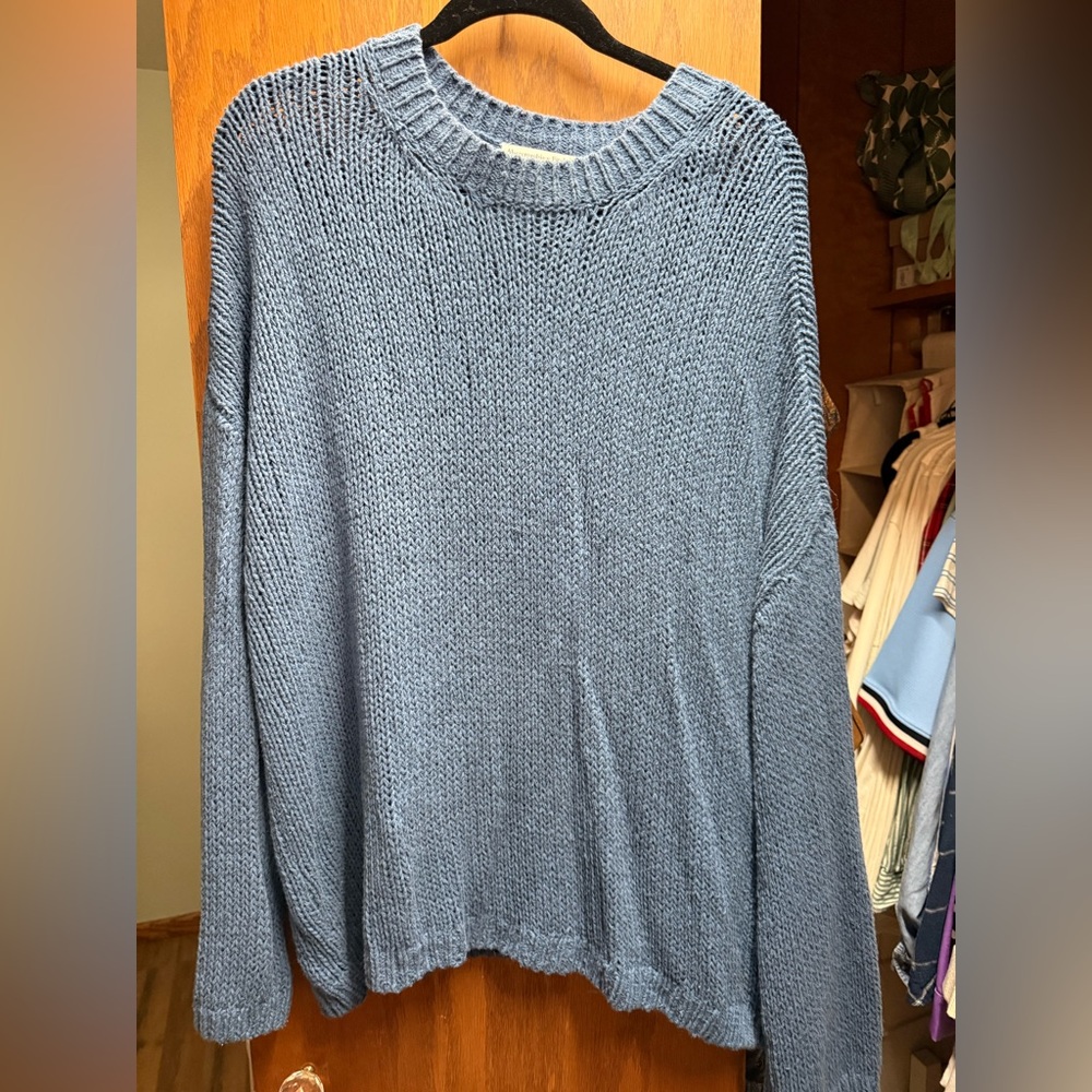 Abercrombie & Fitch Blue Crew Neck Sweater
